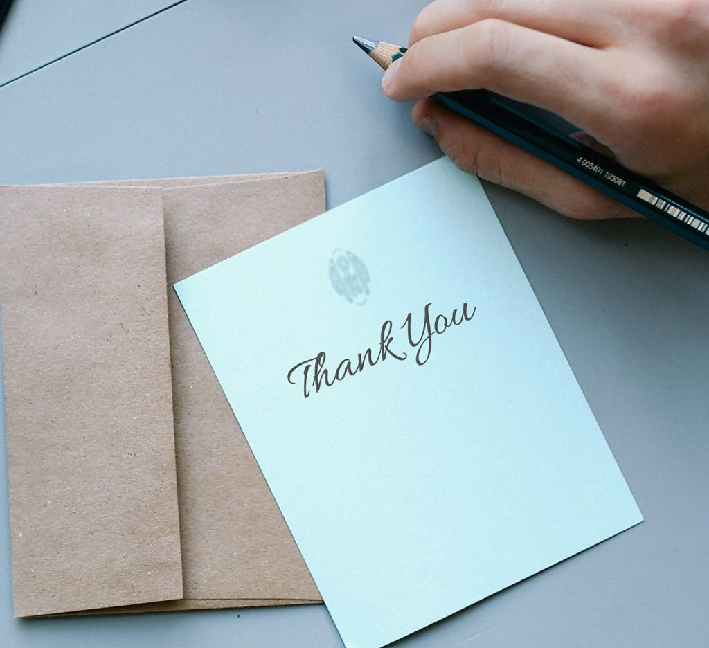 Sự quan trọng của lời xin lỗi và lời cảm ơn đối với khách hàng