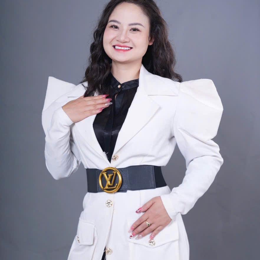 Chi Vuong Minh