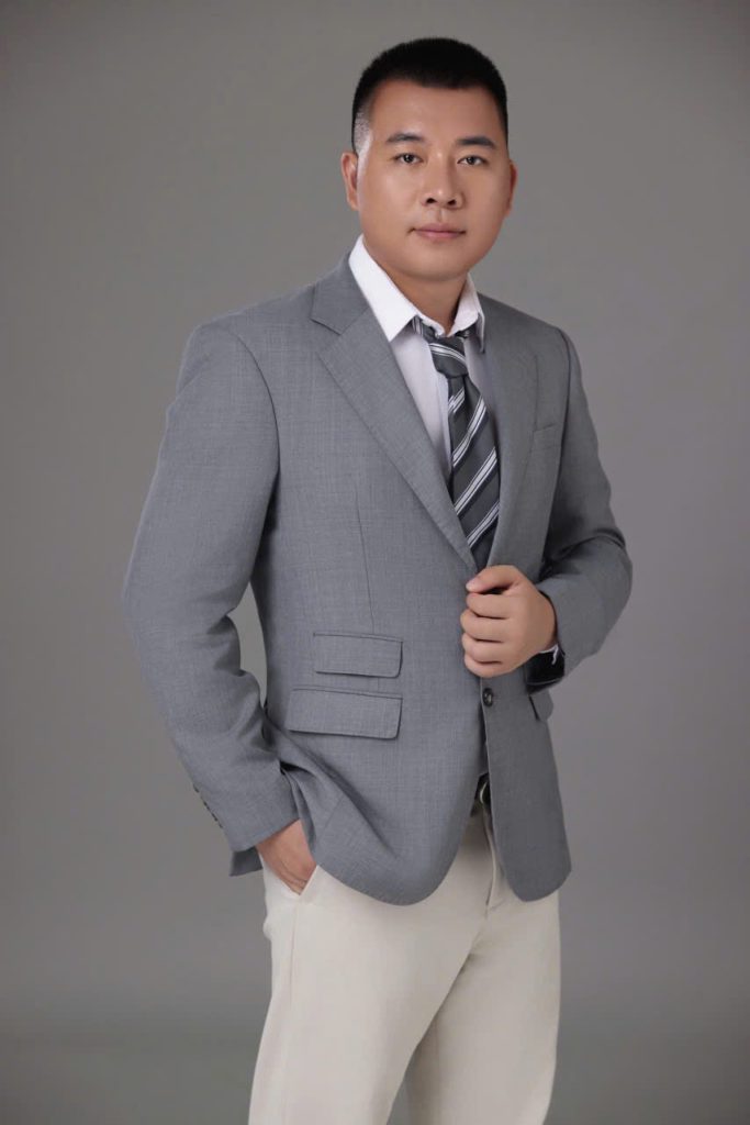 Tao NIK Coach